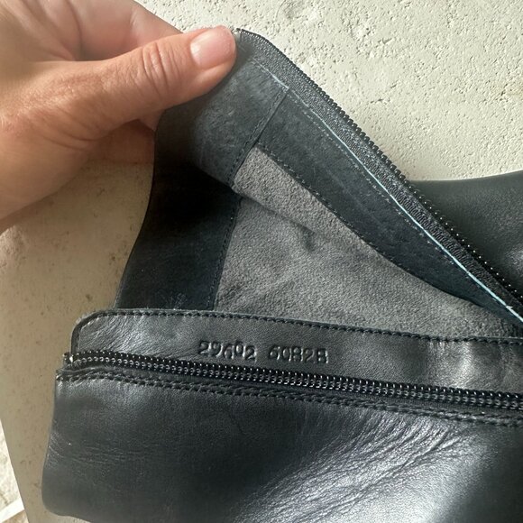 Seychelles‎ Black Leather Block Heeled Ankle Boots Size 7 - Picture 6 of 8